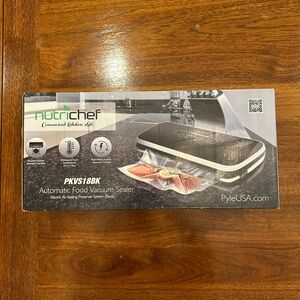 NutriChef Automatic Vacuum Air Sealing System for Food Preservation, Black